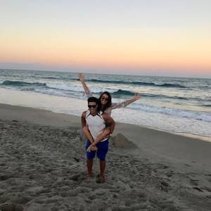 Meet your Posher, Sierra